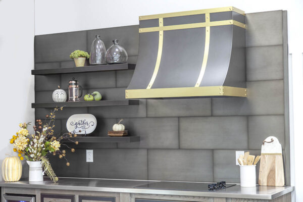 STOLL METAL WALL PANELS AS BACKSPLASH