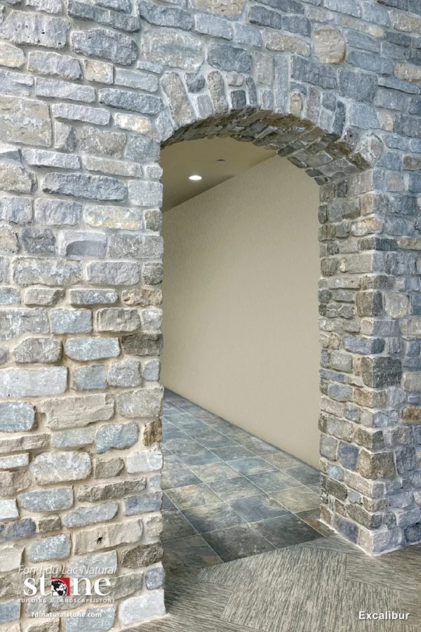 Stonerox Excalibur natural stone veneer wall